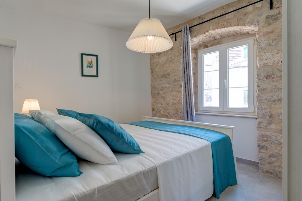 Appartement House Riva à Supetar Extérieur photo